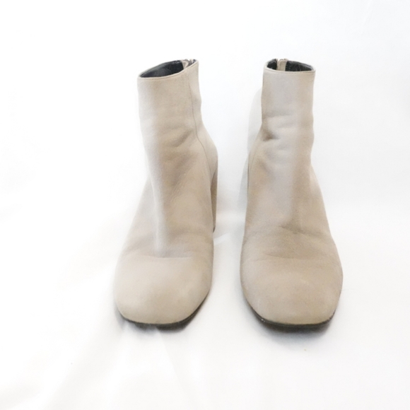 STUART WEITZMAN Bacari Light Slate Gray Suede Ankle Boots, size 9½ - Picture 4 of 7